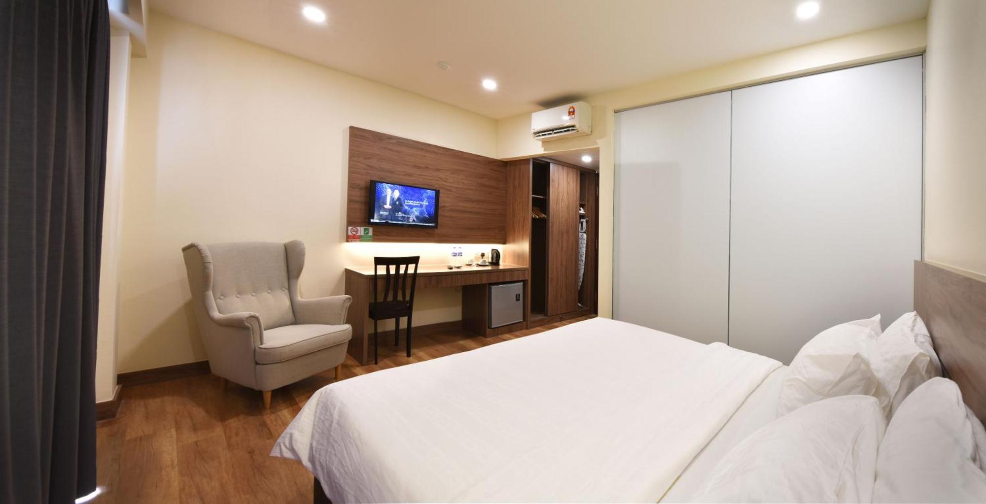 Yangtze Hotel 长江酒店 Τζόχορ Μπάχρου Δωμάτιο φωτογραφία